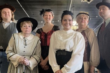 Doerte Fouquet et al. posing for a photo